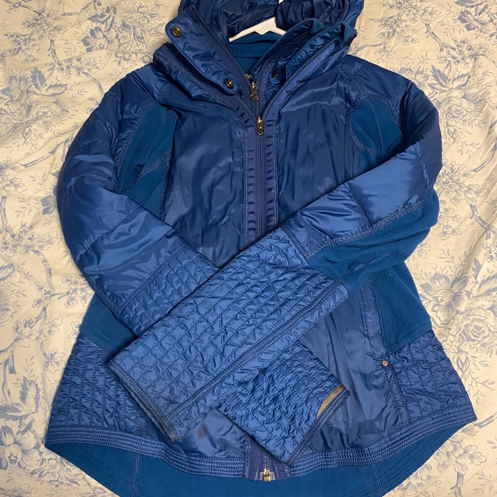 Lululemon running jacket